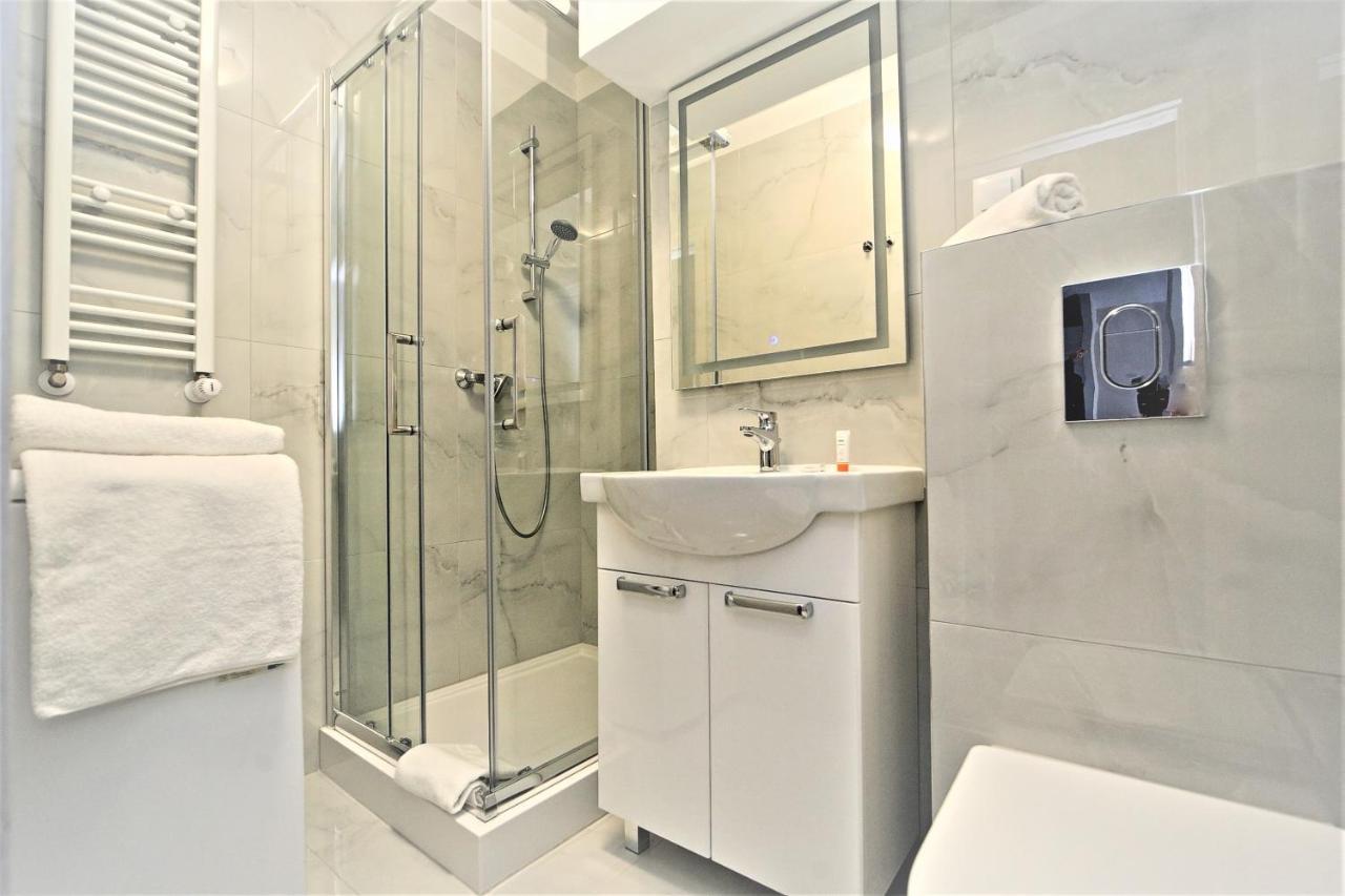 Apartament Swietojanska Przy Nabrzezu By Noclegi Renters 格丁尼亚 外观 照片